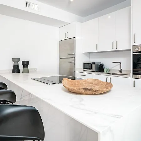Ab3- Luxury Flat, Close To Families Only Apartment Marbella