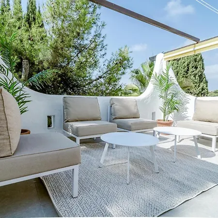 Apartment Ab3- Luxury Flat, Close To Families Only Marbella